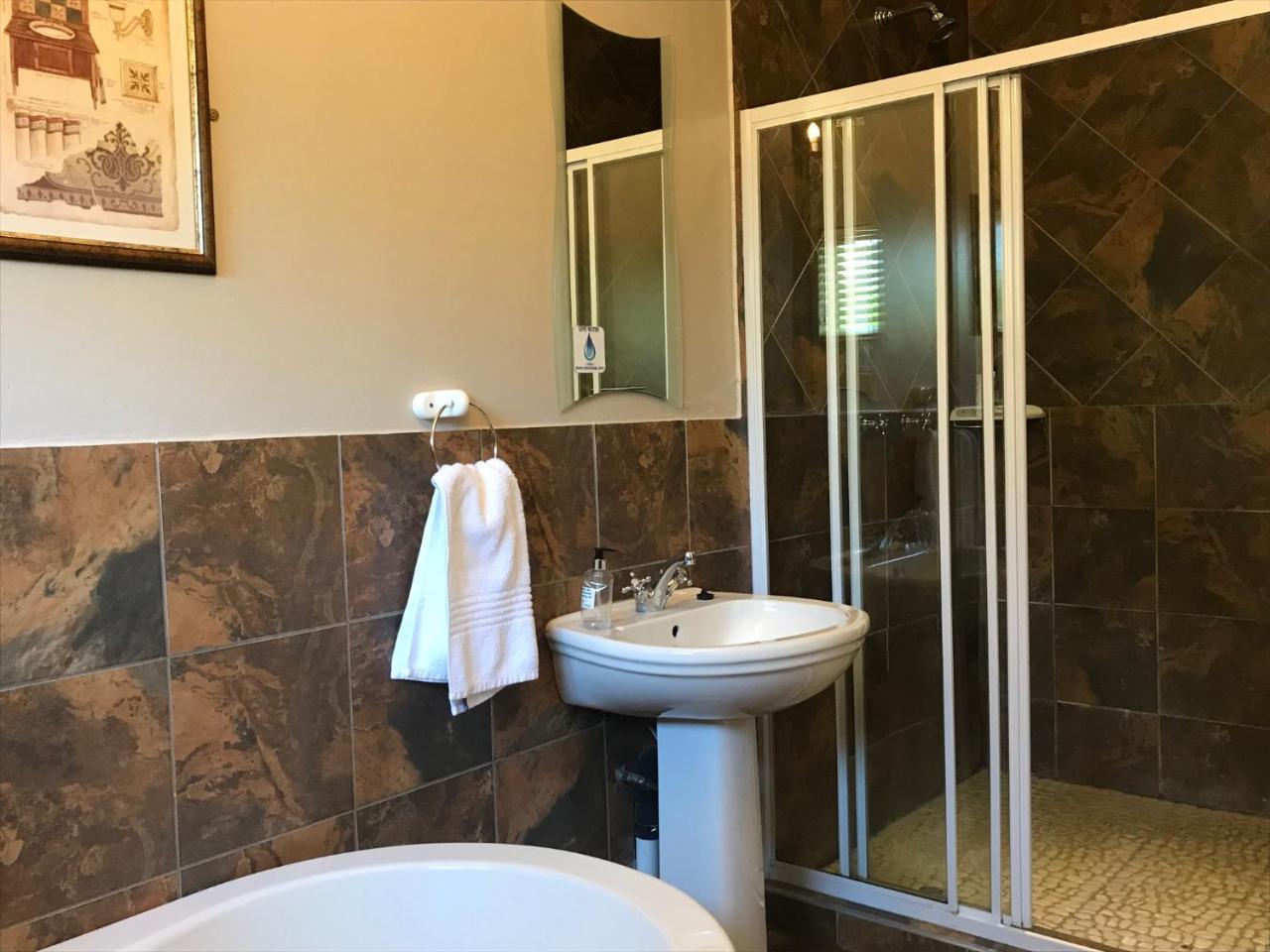 Anathi Hotel Kokstad  Eksteriør billede
